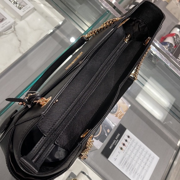 Michael Kors Jet Set Travel Large Chained Tote Shoulder Bag MK Black 

NWT - Picture 5 of 16